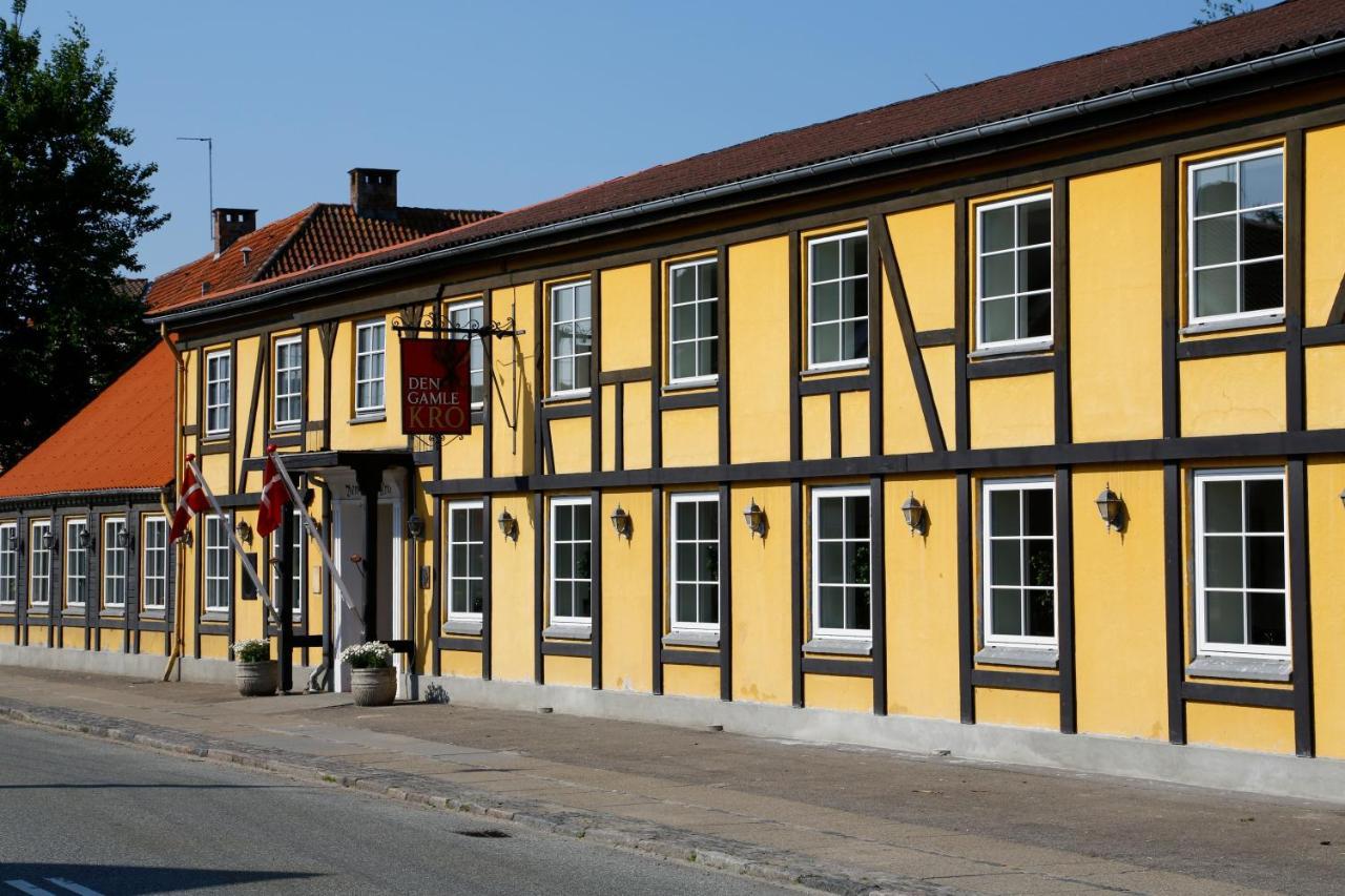 Hotel Den Gamle Kro Hornslet Esterno foto